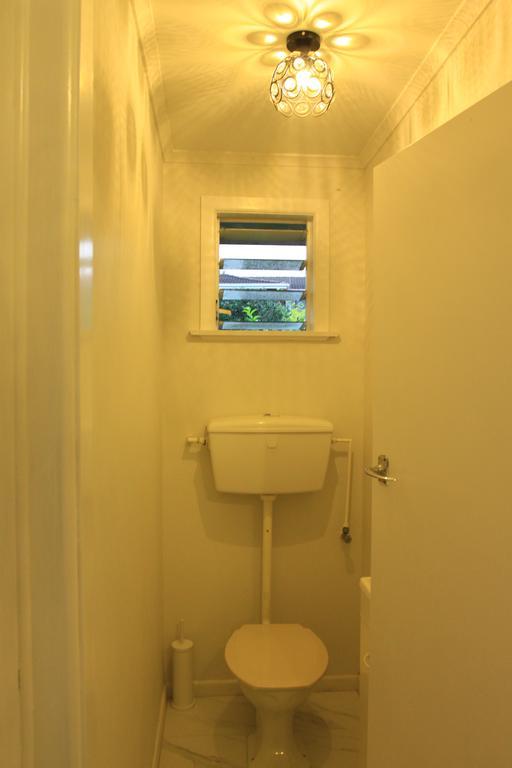 Unique Home - New Windsor House Auckland Extérieur photo